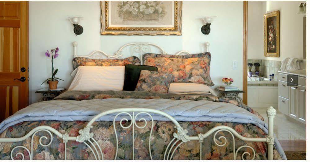 Colette'S Bed & Breakfast Port Angeles Ngoại thất bức ảnh